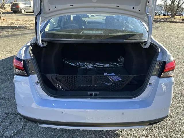 2025 Nissan Versa 1.6 SV