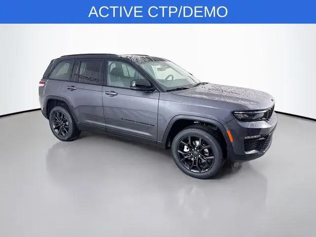 2025 Jeep Grand Cherokee Limited 4x4 for sale in Bloomington, IL