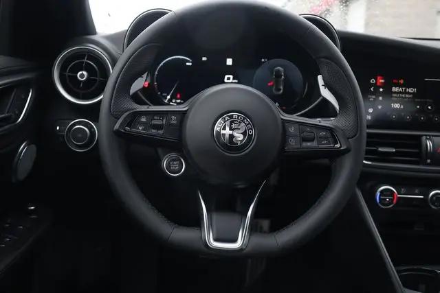 2025 Alfa Romeo Giulia RWD
