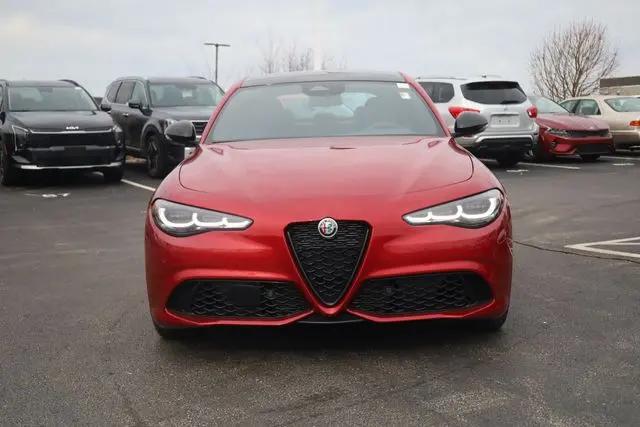 2025 Alfa Romeo Giulia Intensa AWD