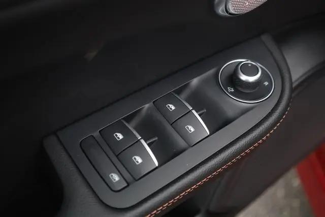2025 Alfa Romeo Giulia Intensa AWD
