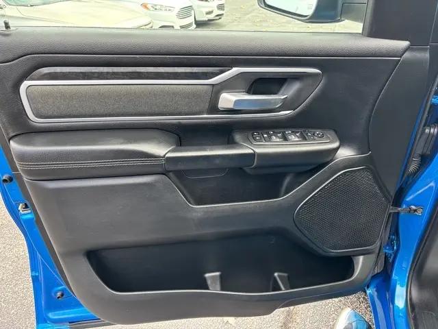 2020 Ram 1500 Big Horn Crew Cab 4x4 5'7" Box