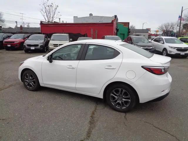 2019 Toyota Yaris L