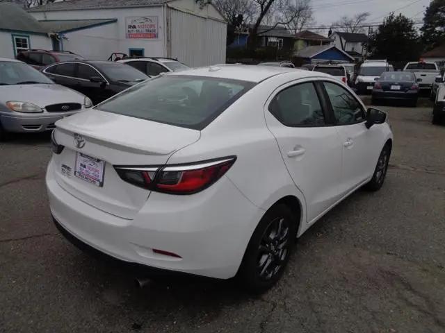 2019 Toyota Yaris L