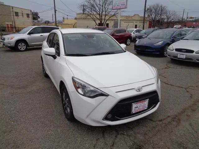 2019 Toyota Yaris L