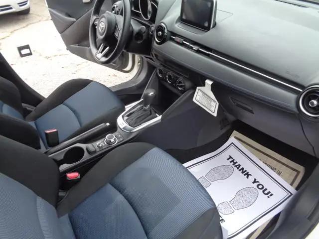 2019 Toyota Yaris L