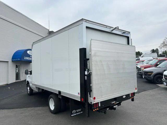 2026 Ford E-450 Cutaway Base