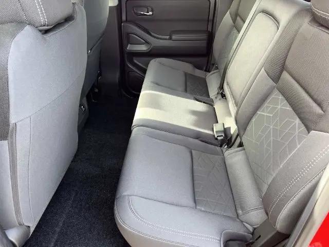 2026 Nissan Frontier Crew Cab Long Bed SV 4x4