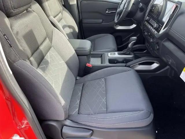 2026 Nissan Frontier Crew Cab Long Bed SV 4x4