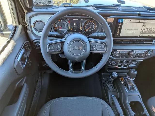 2026 Jeep Gladiator Sport S