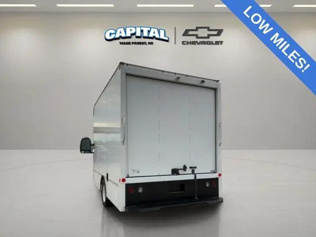 2024 Ford E-350 Cutaway Base