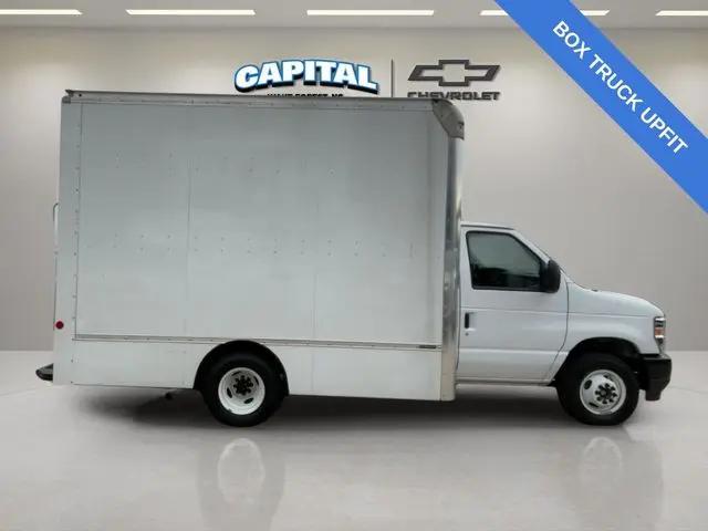 2024 Ford E-350 Cutaway Base