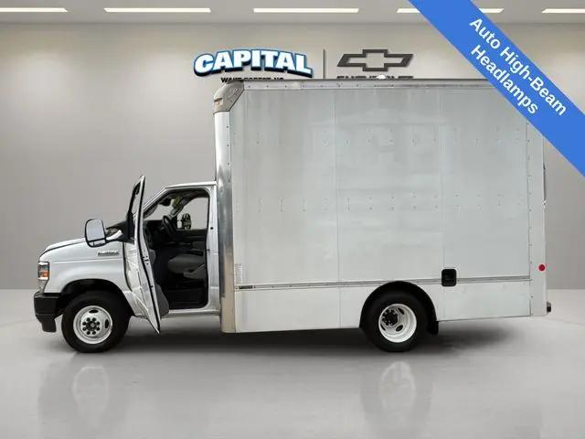 2024 Ford E-350 Cutaway Base