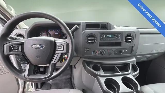 2024 Ford E-350 Cutaway Base