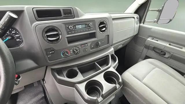 2024 Ford E-350 Cutaway Base