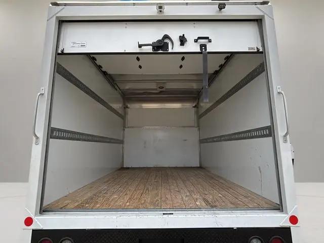 2024 Ford E-350 Cutaway Base