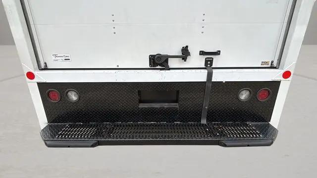 2024 Ford E-350 Cutaway Base