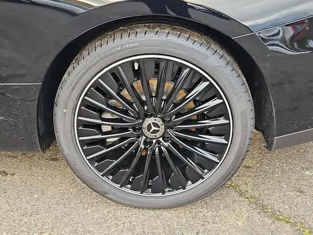 2026 Mercedes-Benz E-CLASS E 300 CLE 300