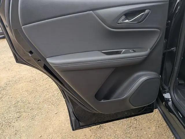 2025 Chevrolet Blazer FWD 2LT