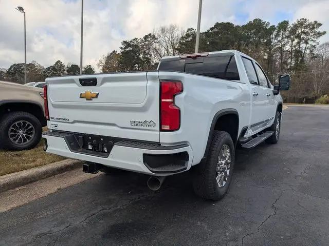 2026 Chevrolet Silverado 2500HD Crew Cab, Standard Bed, High Country, 4WD