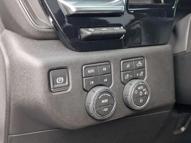 2026 Chevrolet Silverado 2500HD Crew Cab, Standard Bed, High Country, 4WD