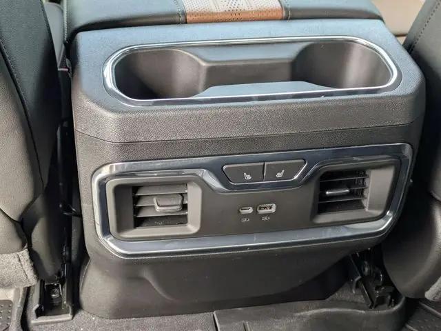 2026 Chevrolet Silverado 2500HD Crew Cab, Standard Bed, High Country, 4WD