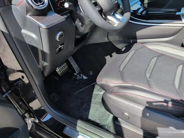 2026 Mercedes-Benz GLC 4MATIC