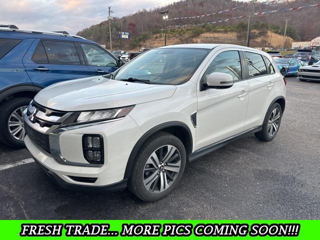 2021 Mitsubishi Outlander Sport 2.0 SE AWC 2021 Mitsubishi Outlander Sport 2.0 SE AWC