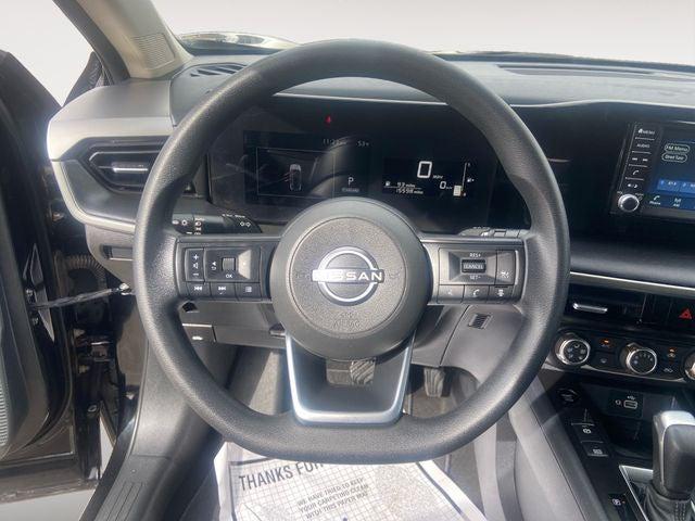 2025 Nissan Kicks S FWD