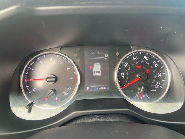 2022 Toyota RAV4 LE 2022 Toyota RAV4 LE