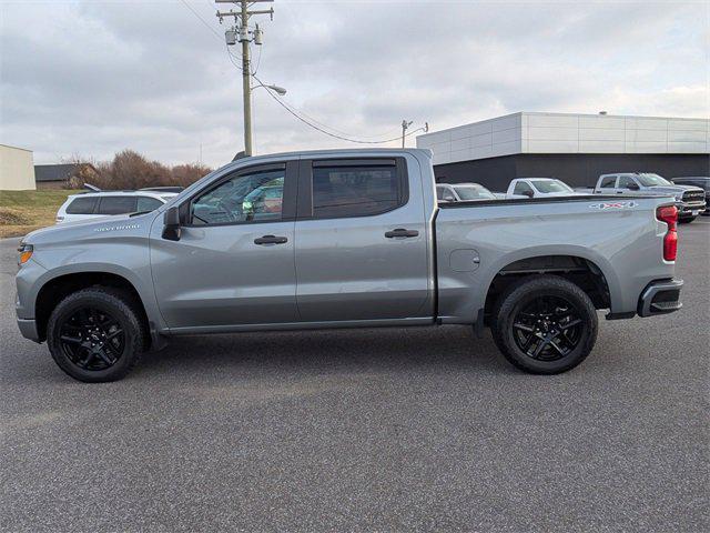 2024 Chevrolet Silverado 1500 4WD Crew Cab Short Bed Custom 2024 Chevrolet Silverado 1500 4WD Crew Cab Short Bed Custom