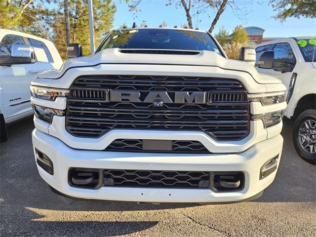 2025 RAM 3500 Laramie Crew Cab 4x4 8 Box 2025 RAM 3500 Laramie Crew Cab 4x4 8 Box