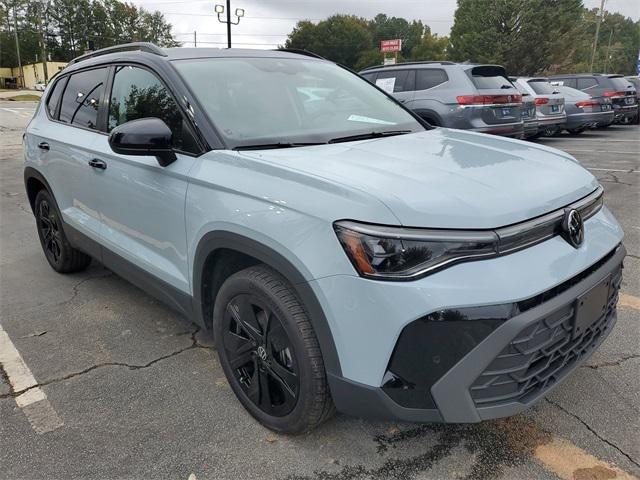 2025 Volkswagen Taos 1.5T SE Black 2025 Volkswagen Taos 1.5T SE Black