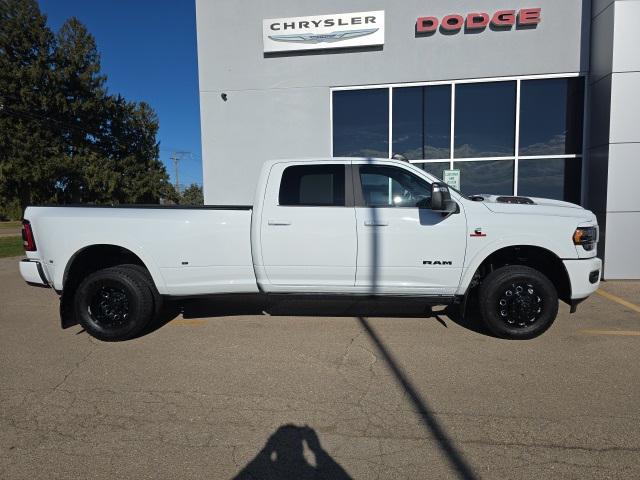 2023 RAM 3500 Limited Crew Cab 4x4 8 Box 2023 RAM 3500 Limited Crew Cab 4x4 8 Box