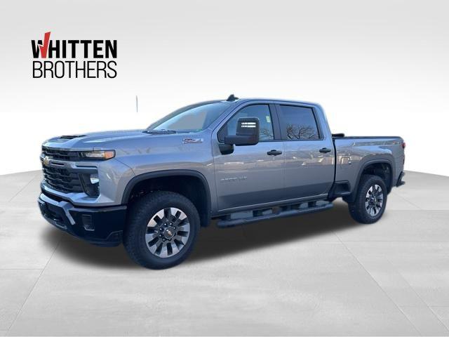 2025 Chevrolet Silverado 2500HD 4WD Crew Cab Standard Bed Custom