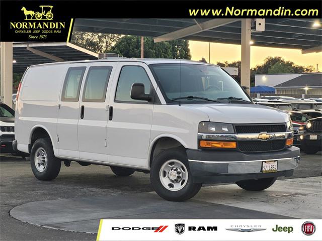 2022 Chevrolet Express Cargo RWD 2500 Regular Wheelbase WT