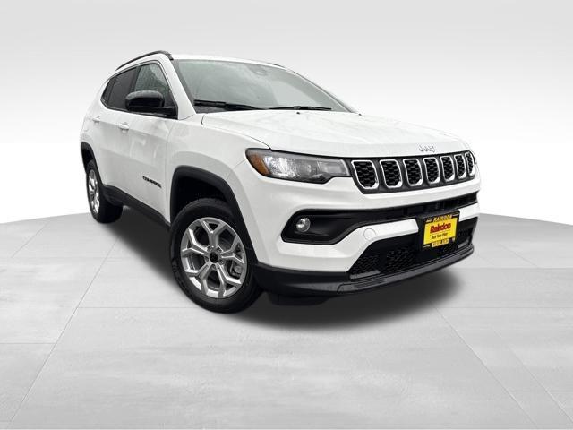 2026 Jeep Compass COMPASS LATITUDE 4X4