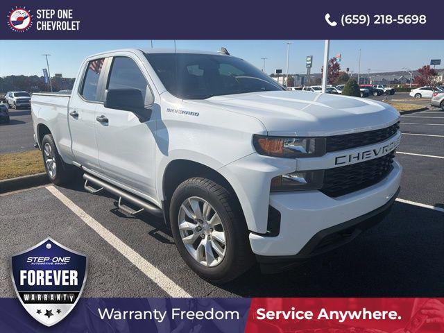 2020 Chevrolet Silverado 1500 2WD Double Cab Standard Bed Custom