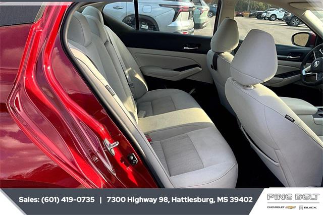 2022 Nissan Altima SV FWD