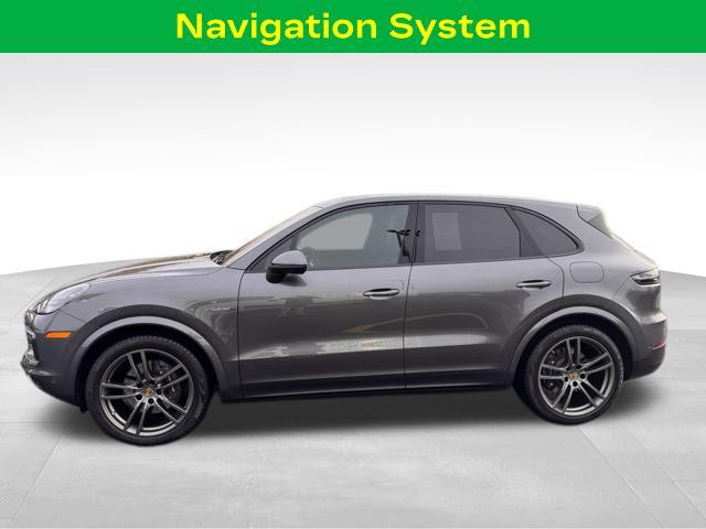2022 Porsche Cayenne E-Hybrid AWD