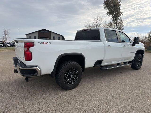 2020 Chevrolet Silverado 2500HD 4WD Crew Cab Long Bed LT