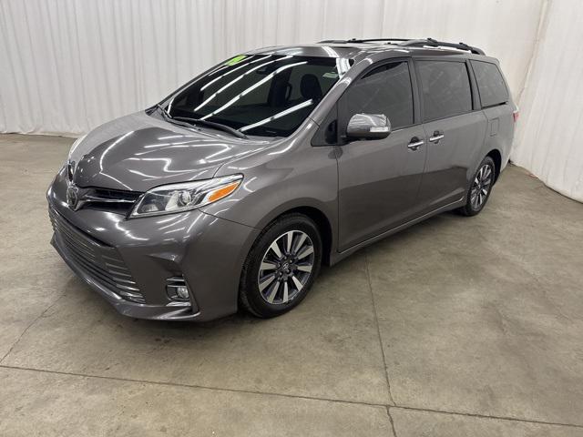 2019 Toyota Sienna Limited 7 Passenger