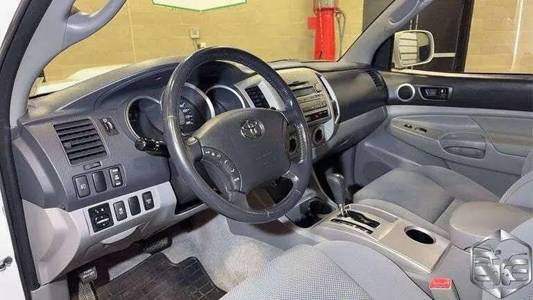 2010 Toyota Tacoma PreRunner V6
