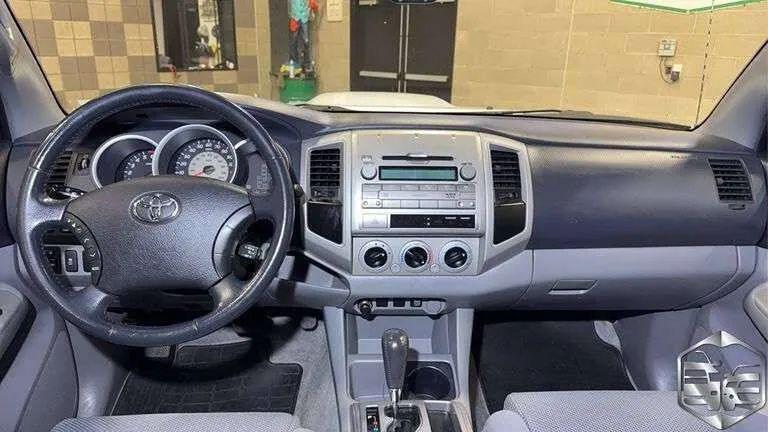 2010 Toyota Tacoma PreRunner V6