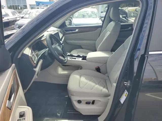 2026 Volkswagen Atlas SE with Technology