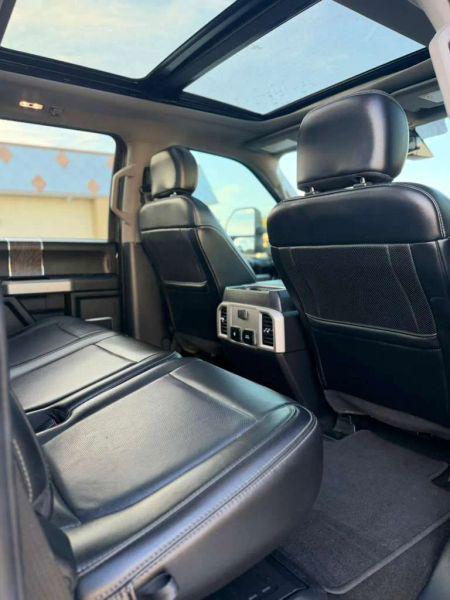 2019 Ford F-350 LARIAT