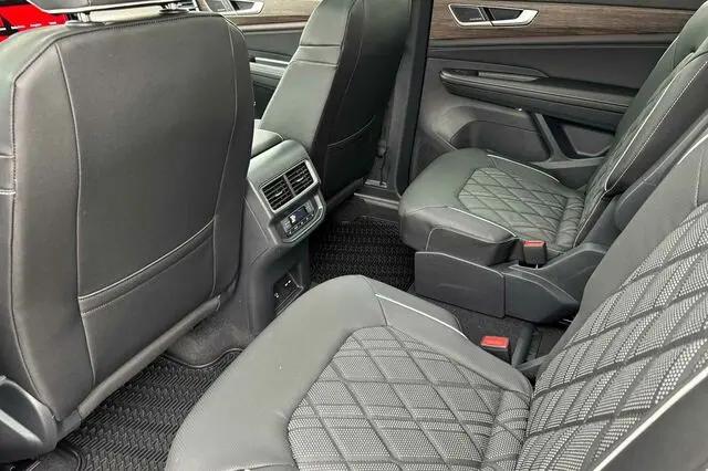 2026 Volkswagen Atlas SEL Premium R-Line