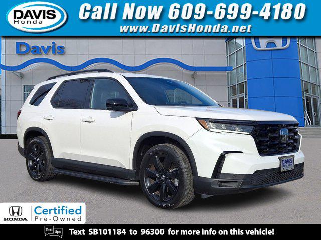 2025 Honda Pilot Black Edition's photo