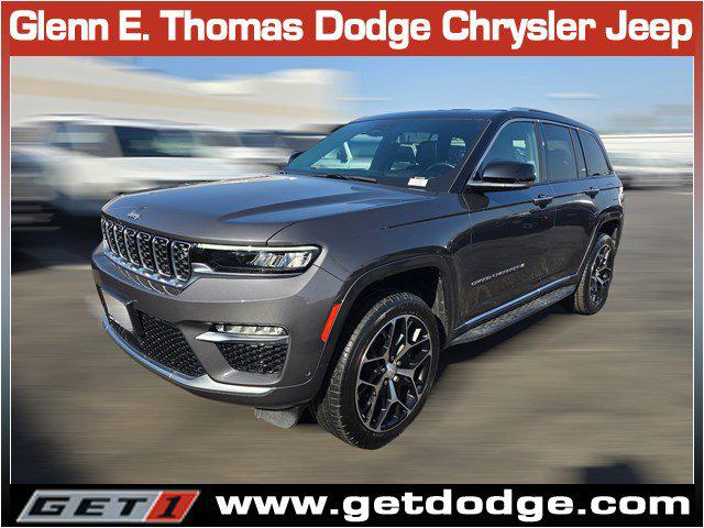 2022 Jeep Grand Cherokee Summit Reserve 4x4 2022 Jeep Grand Cherokee Summit Reserve 4x4