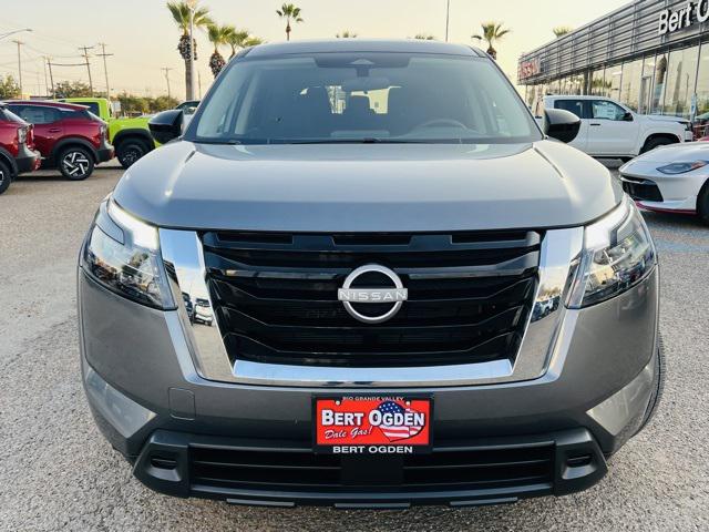 2025 Nissan Pathfinder S 4WD 2025 Nissan Pathfinder S 4WD